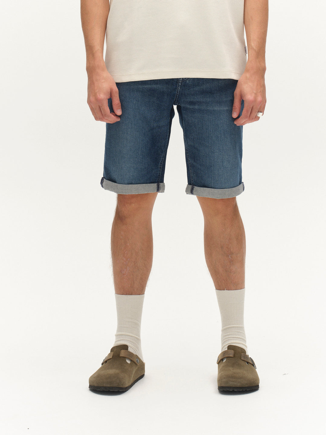 MARKUS DERBY SHORTS