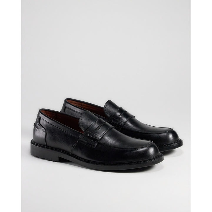 PENNY LOAFER