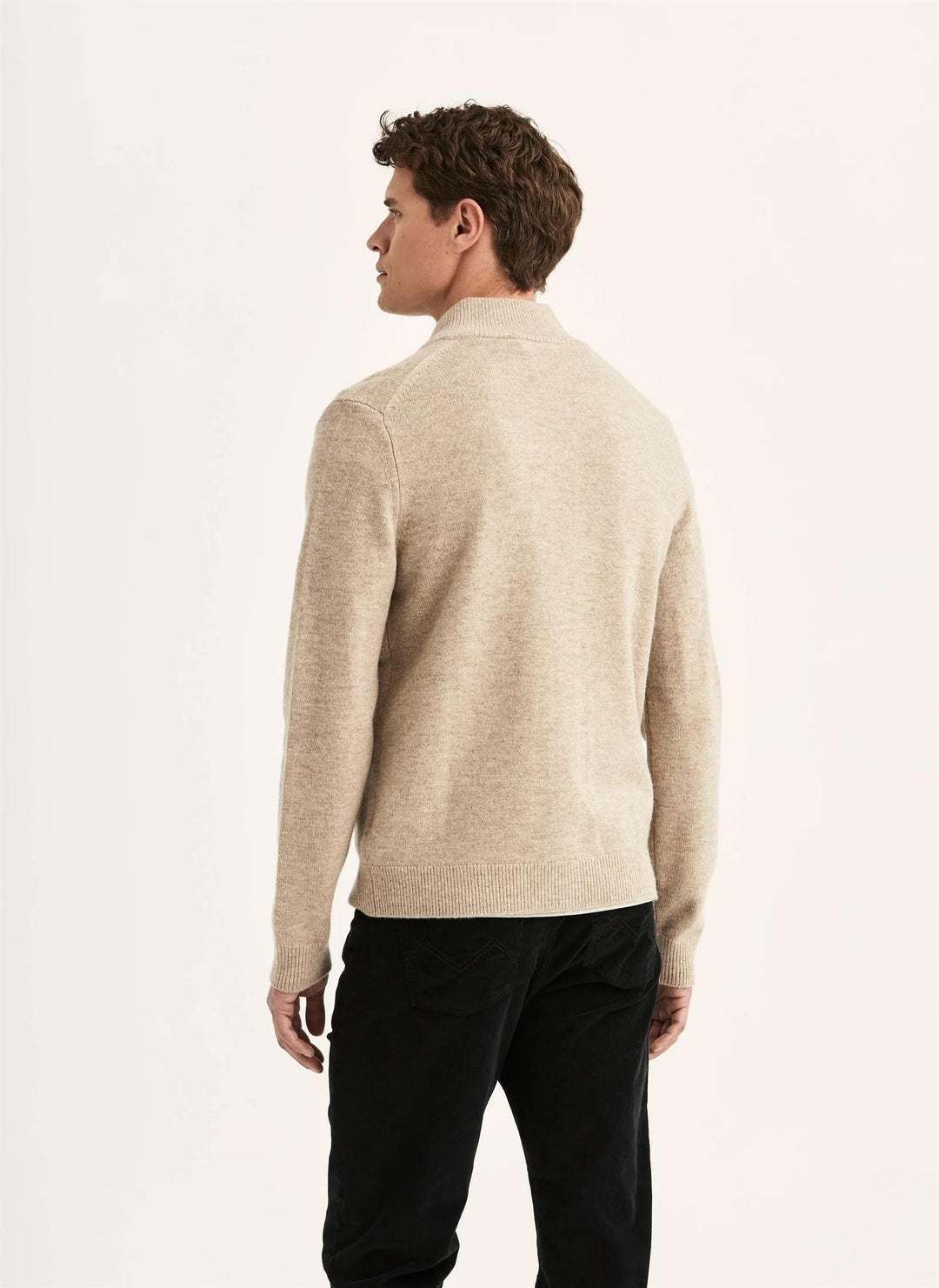HERTFORD BUTTON CARDIGAN