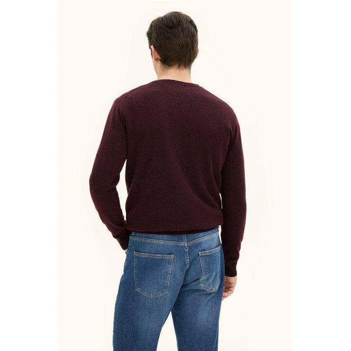 Valter Roundneck