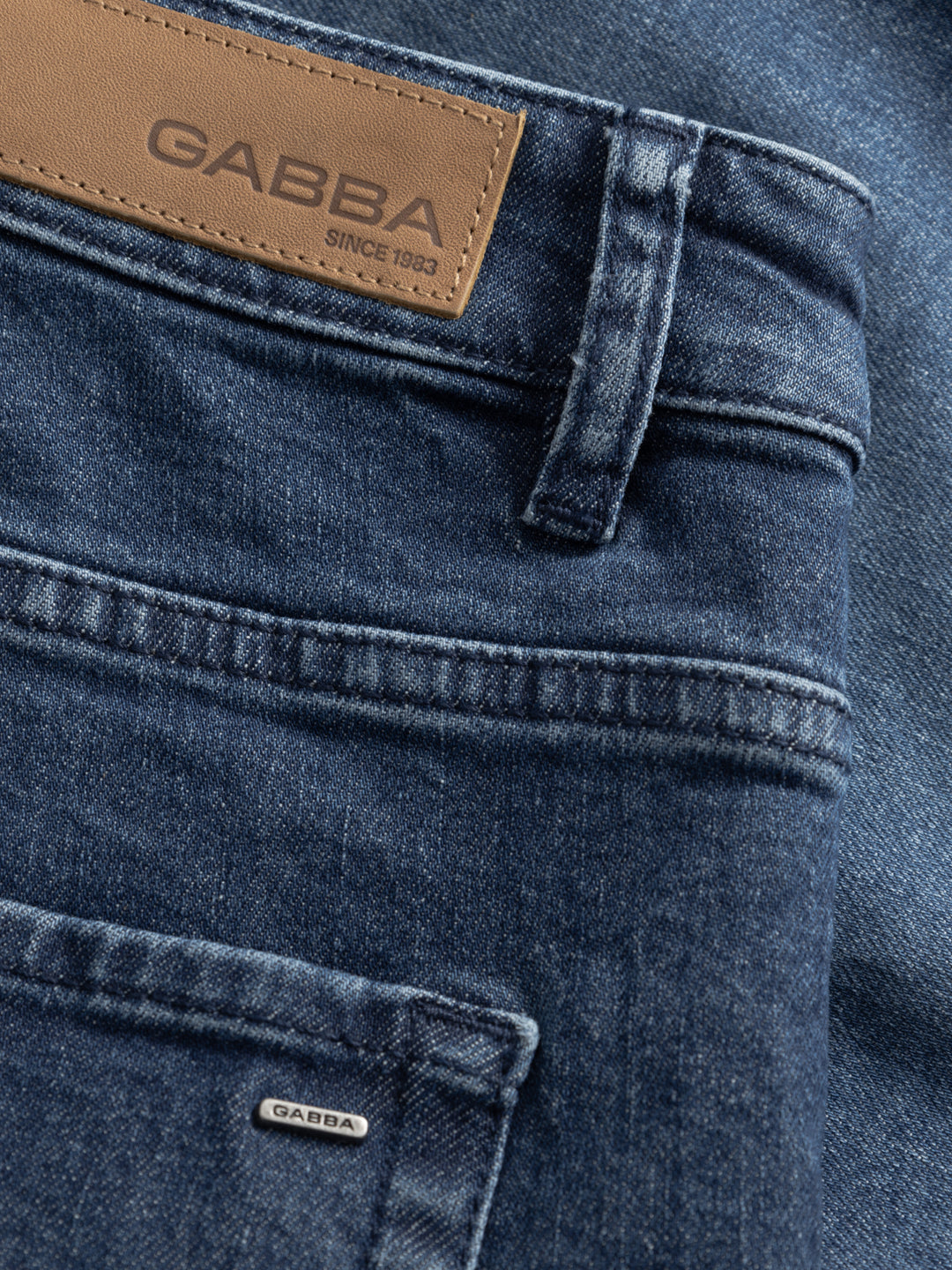 MARKUS DERBY SHORTS