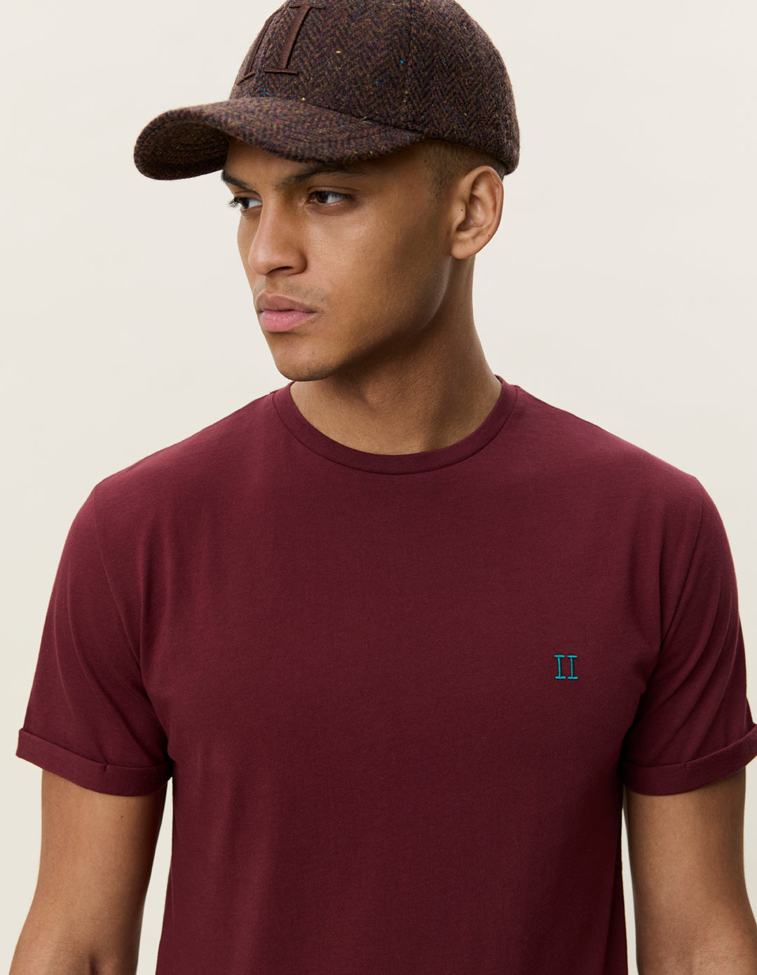 CORE SEASONAL T-SHIRT