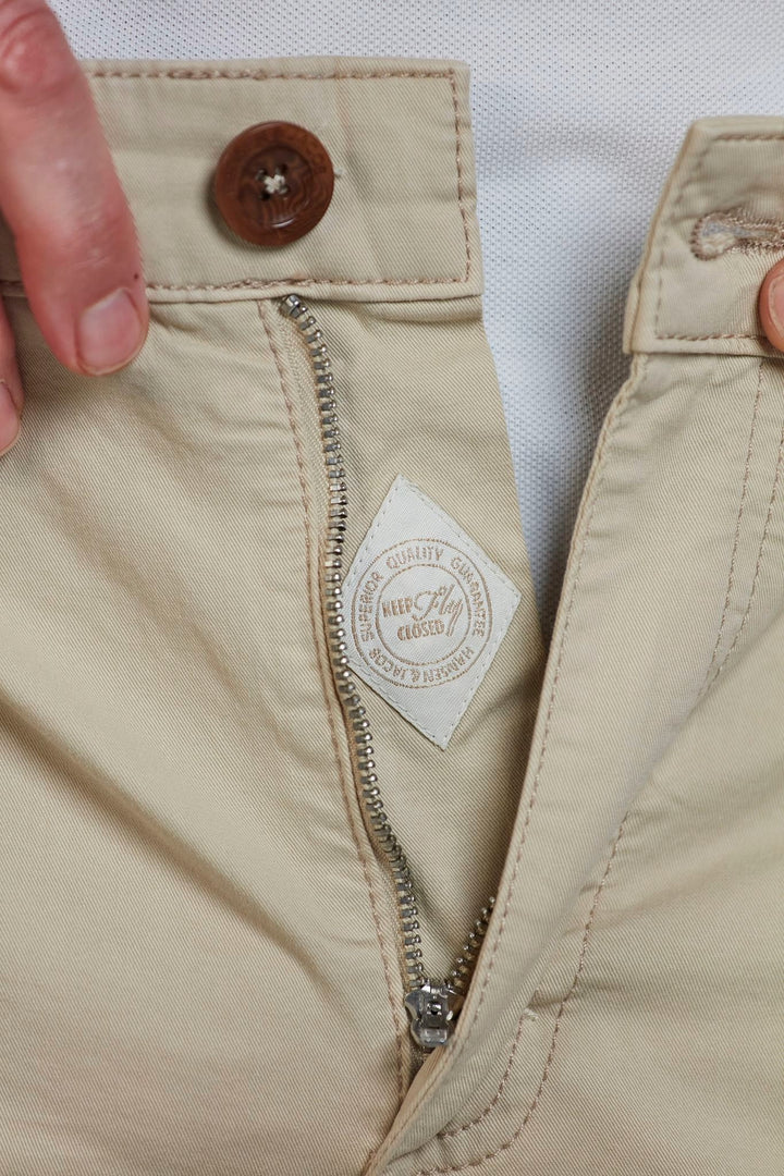 CLASSIC CHINO SHORTS