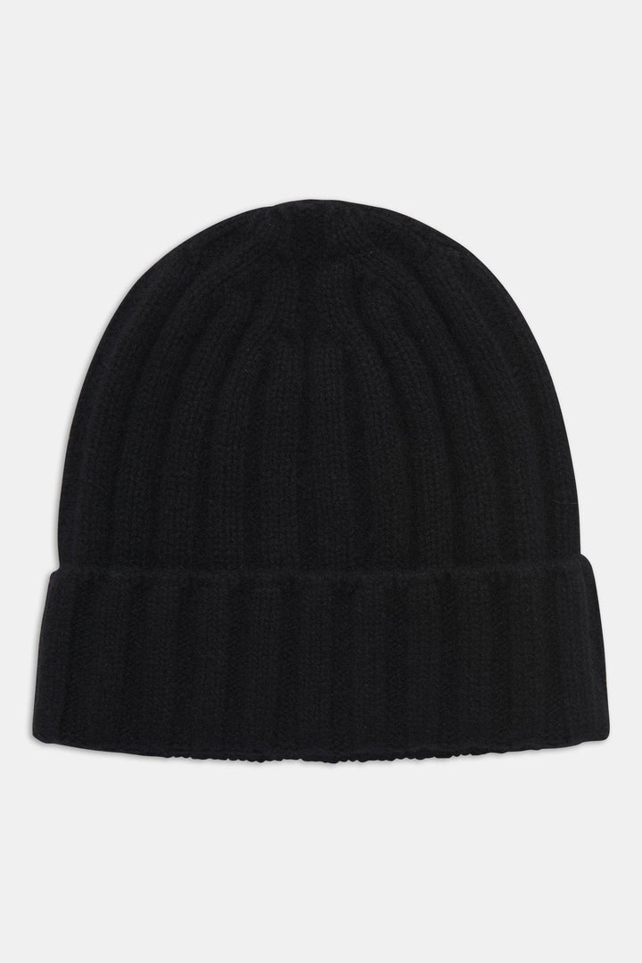 KNITTED HAT
