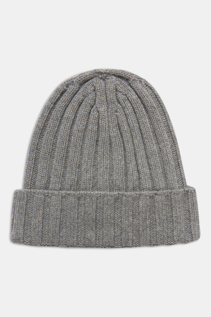 KNITTED HAT